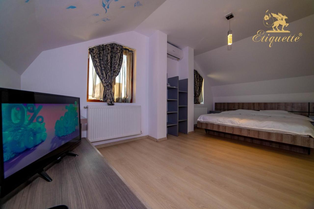 Villa Etiquette Ντέβα Εξωτερικό φωτογραφία